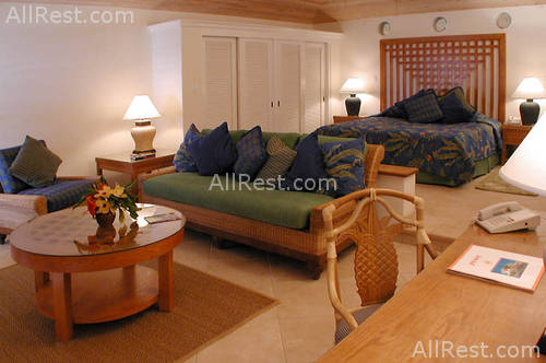 Curtain Bluff 16